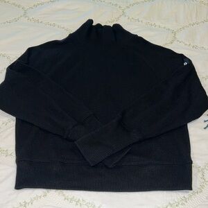 Alo thermal black sweatshirt